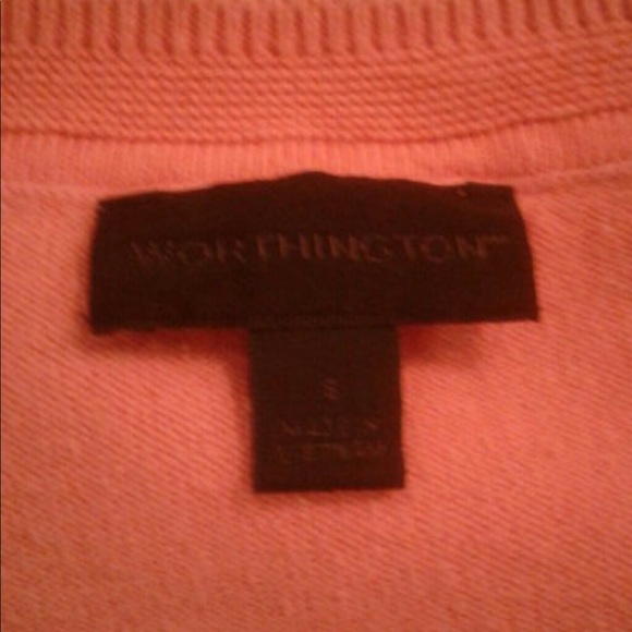 Soft pink sweater - Picture 3 of 3